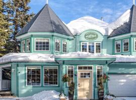 Green Vacation Mountain Chalet, hótel í Silver Star