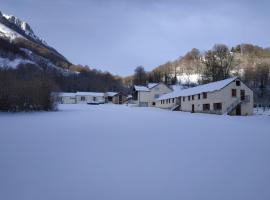 Centre de vacances La Salamandre, hotel en Arrens-Marsous