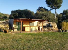 Casita en plena naturaleza con piscina y wifi gratis – hotel dla rodzin w mieście Arenys de Munt