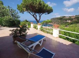 Residence Villa Morcone, serviced apartment in Capoliveri