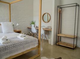 Raw Karoo Guest House, bed and breakfast en Oudtshoorn