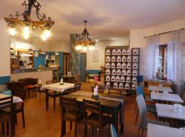Hotel Alpi Cozie, hotel v destinaci Acceglio