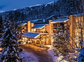 Tantalus Resort Lodge, hotel di Whistler
