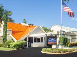 Howard Johnson by Wyndham Vero Beach / Downtown, hotel poblíž Vero Beach Municipal Airport - VRB, 
