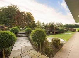Ramada Plaza Wrexham, boutique hotel in Wrexham