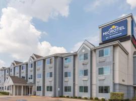 Microtel Inn & Suites by Wyndham Ft. Worth North/At Fossil, hotel v destinaci Fort Worth