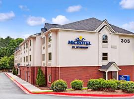 Microtel Inn & Suites by Wyndham Woodstock/Atlanta North, hótel í Woodstock