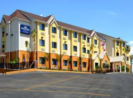 뉴 브라운펠스에 위치한 호텔 Microtel Inn & Suites by Wyndham New Braunfels I-35