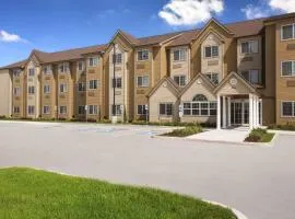 Microtel Inn & Suites by Wyndham Kenedy Karnes City