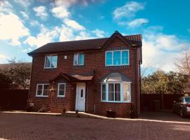 2 The Mews, vacation home in Winsford