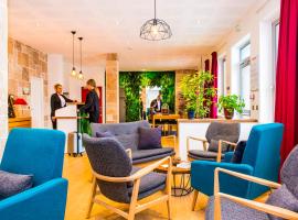 Le Green des Impressionnistes - Pontoise, hotel em Ennery