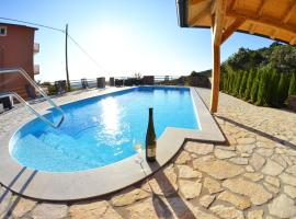 Apartment in Mundanije with Seaview, Terrace, Air condition, WIFI (3748-3), Hotel in Mundanije