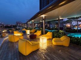 Hid SOHO at KANVAS WiFi Netflix KLIA