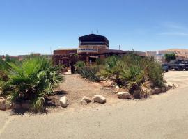 Arab Divers Dive Center and Bed & Breakfast, hotel perto de Aqaba South Beach, Aqaba