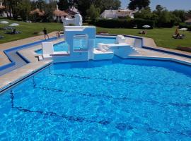 My cozy BEACH HOUSE, hotel a Tavira