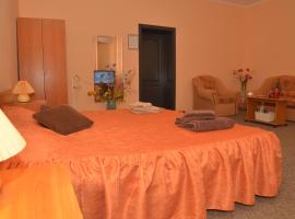 Отель "Экспресс", Hotel in Schytomyr