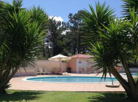 My Holidays in Praia d'el Rey Resort, complexe hôtelier à Casal da Lagoa Seca