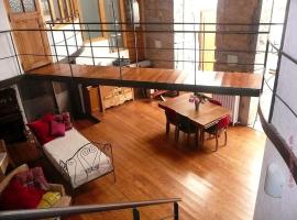 Nos chambres en ville B&B, hotel in Lyon