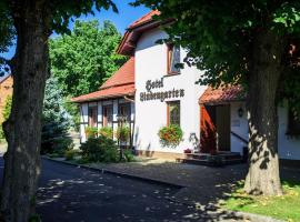 Hotel & Restaurant Lindengarten, hotel en Lübben