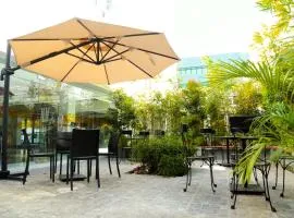 Travelbee Fuente Inn