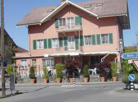 Hotel Hippel Krone, хотел в Kerzers