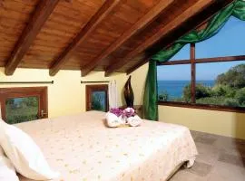 Beachfront Villa Meliti