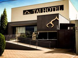 Taj Hotel, hotel in Três Lagoas
