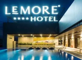 LeMore Hotel Nha Trang, khách sạn gần Chợ Xóm Mới, Nha Trang