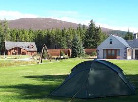 Badaguish forest lodges and camping pods, hotel en Aviemore