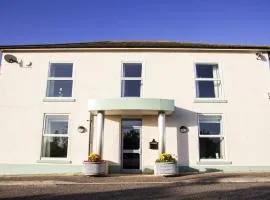 Fair Oak House Exeter Airport、にあるエクセター国際空港 - EXTの周辺ホテル