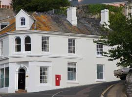 The Old Post Office, hotel en Salcombe