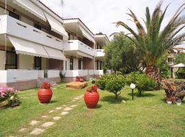 Studios Lainis, hotel in Toroni