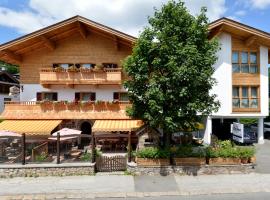 Café Pension Koller, homestay di Brixen im Thale