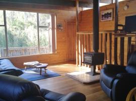Minnow cabins Lower Beulah, holiday rental in Sheffield