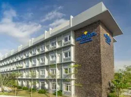 Microtel Inn & Suites by Wyndham San Fernando