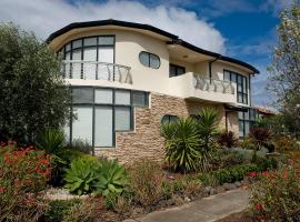VILLA djje MARSEILLES - MELBOURNE 6 Bdjjrms, Wifi, 25 min to City Centre, hotel v destinaci Point Cook