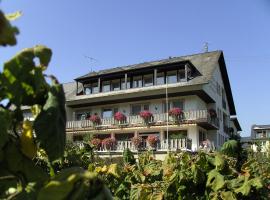 Haus Klosterblick, homestay in Kröv