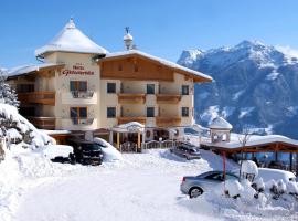 Hotel Gletscherblick, hotel em Hippach