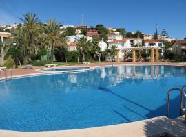 VILLA VICKY PEÑISCOLA, chalet pareado, cabin in Peñíscola