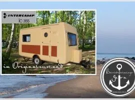 DDR Kult Wohnwagen direkt am Strand