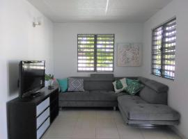 Urban Terrace Apartment in San Juan, hotel malapit sa Fort Buchannan, San Juan