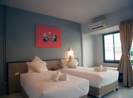 Chalong Sea Breeze, hotel in Chalong 
