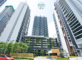 Grand Medini Suites by JBcity Home、ヌサジャヤのホテル