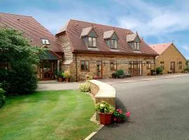 Knightcote Farm Cottages