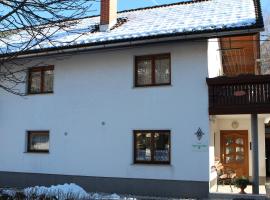 Apartma Lipa, apartment in Mojstrana