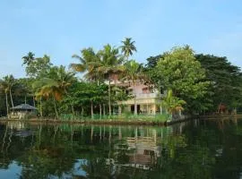 Orchid Lake View Homestay