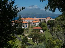 Azoris Faial Garden – Resort Hotel, hótel í Horta