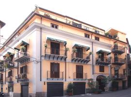Hotel Cortese, hotelli kohteessa Palermo alueella Albergaria