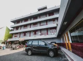 RedDoorz Plus near RSCM Jakarta