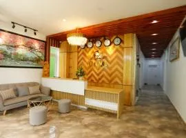 Lacami Dalat Hotel